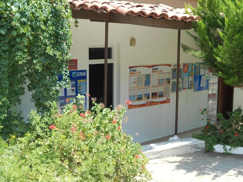 מלון קוסדסי Pigale Family Club 3*,