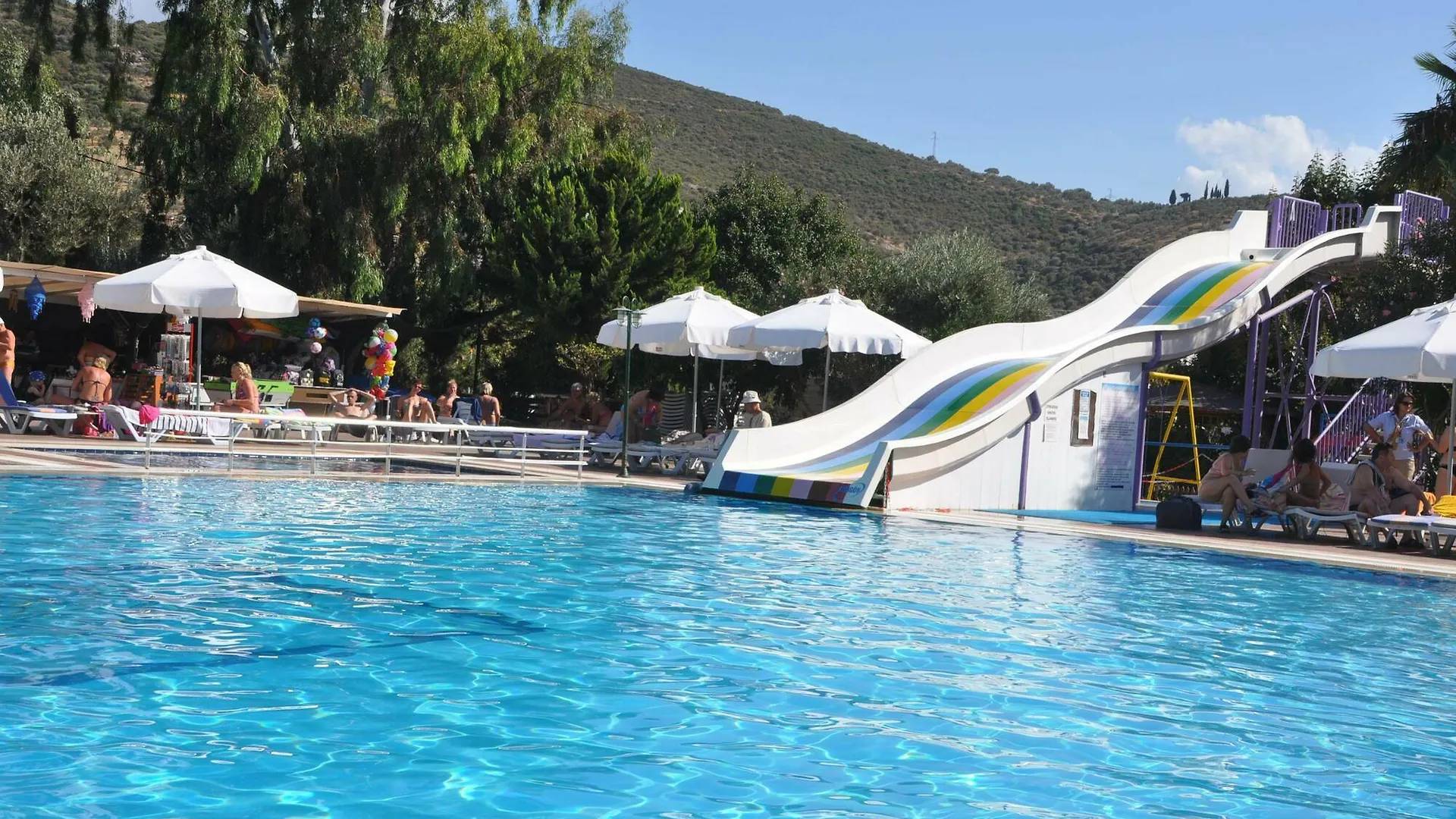 מלון קוסדסי Pigale Family Club